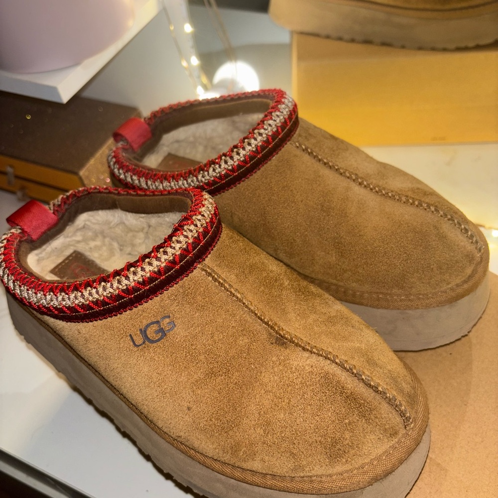 UGG  Women’s TAZZ ll Slipper CHESTNUT Size 7